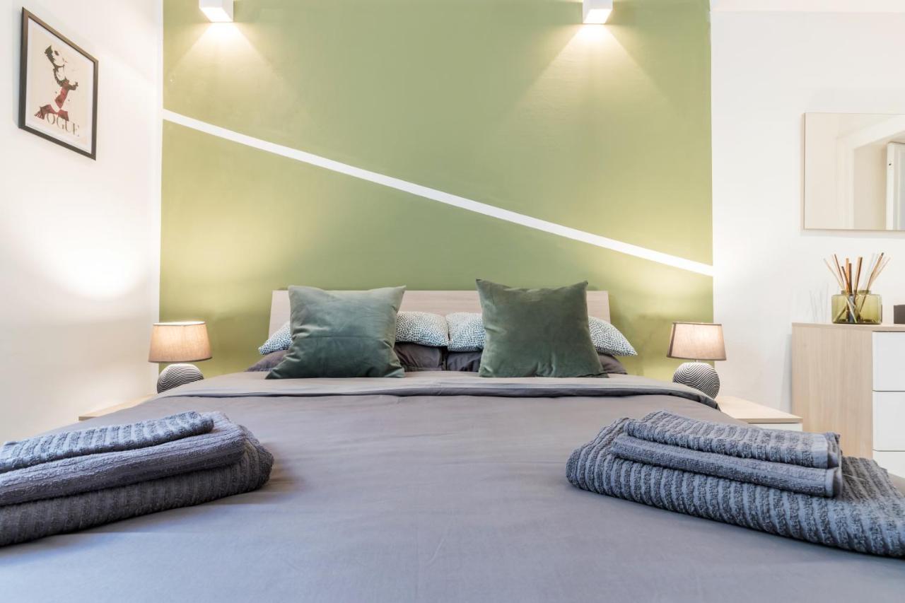 밀라노 Duomo-Navigli Charming And Modern With Fast Wifi 아파트 외부 사진