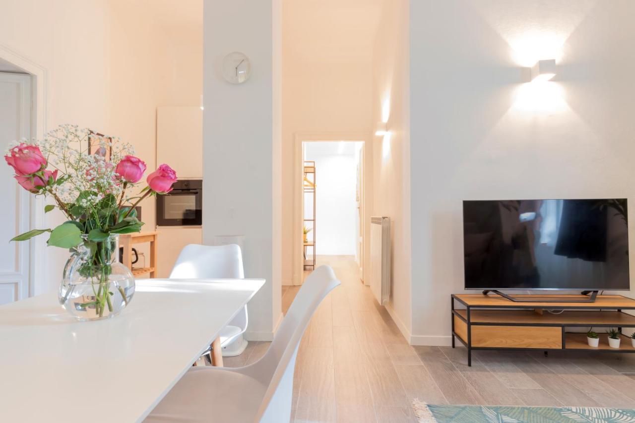 밀라노 Duomo-Navigli Charming And Modern With Fast Wifi 아파트 외부 사진
